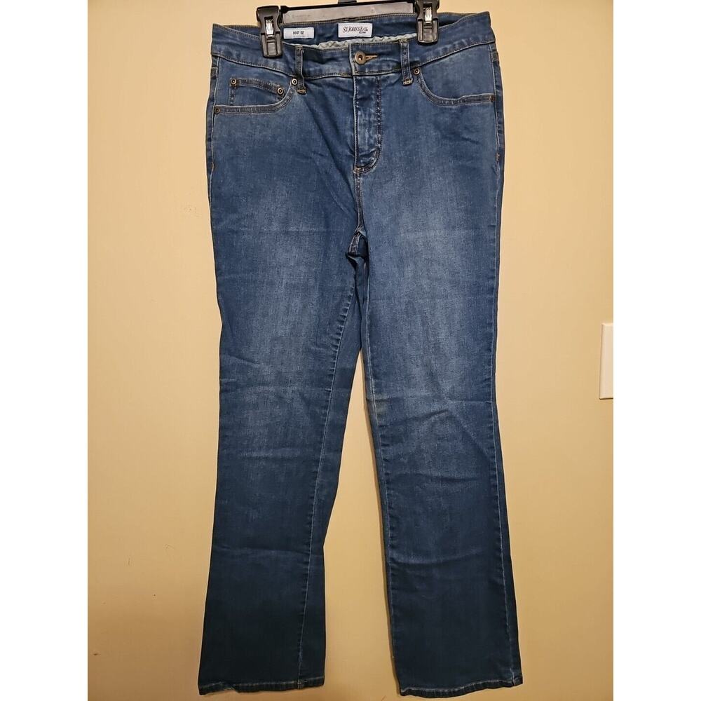 St. John's‎ Bay Bootcut Jeans Women's Size 8 Mid Rise Blue Medium Wash